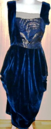 xxM127M Nice Blue Velvet Dress
